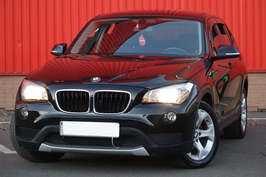 Продам BMW X1 S-DRIVE 2014 года в Одессе