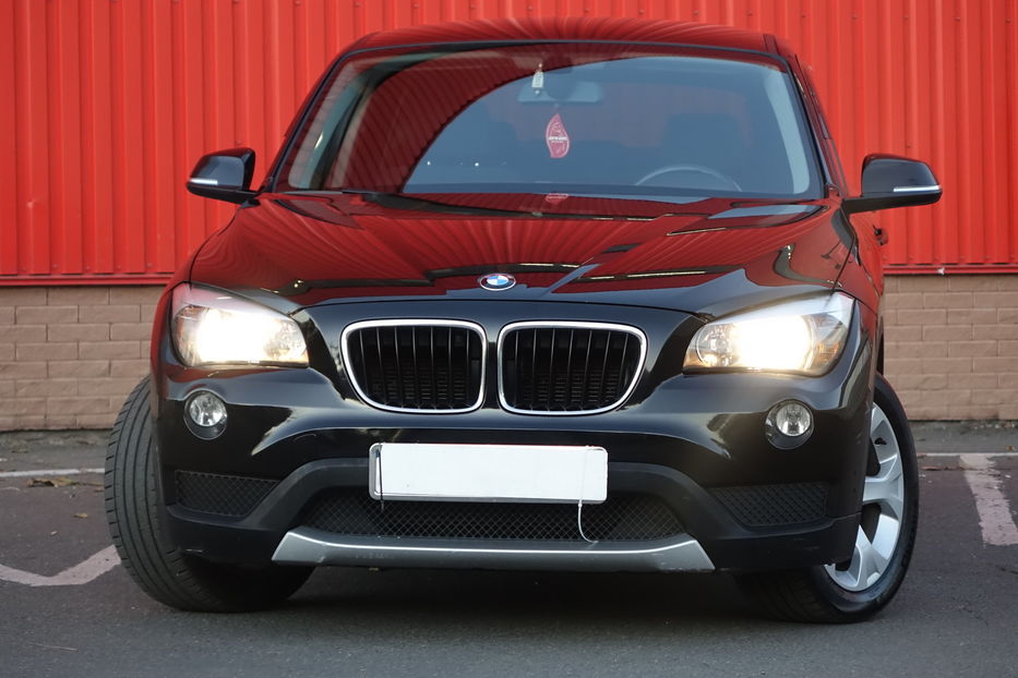 Продам BMW X1 S-DRIVE 2014 года в Одессе