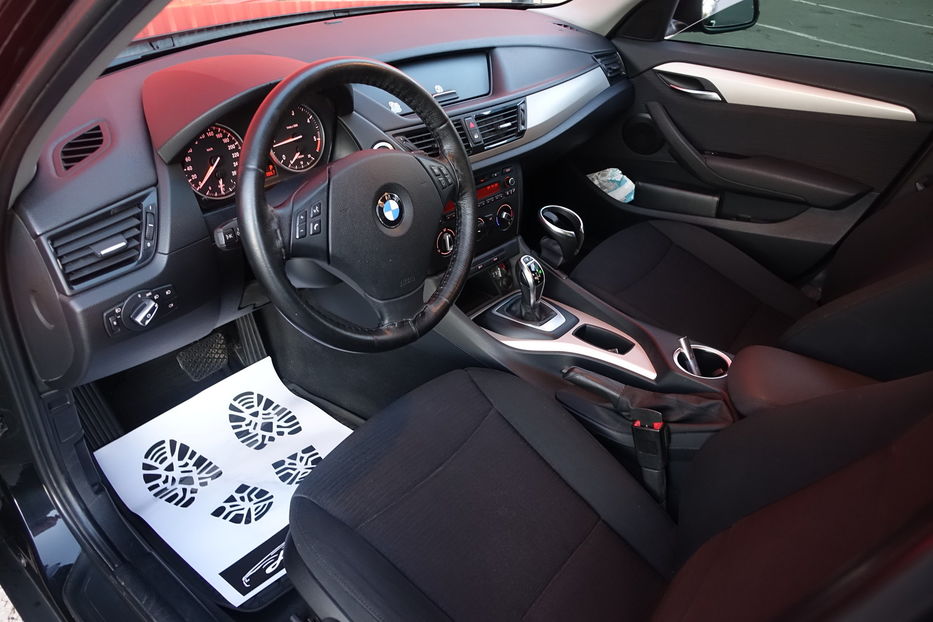 Продам BMW X1 S-DRIVE 2014 года в Одессе