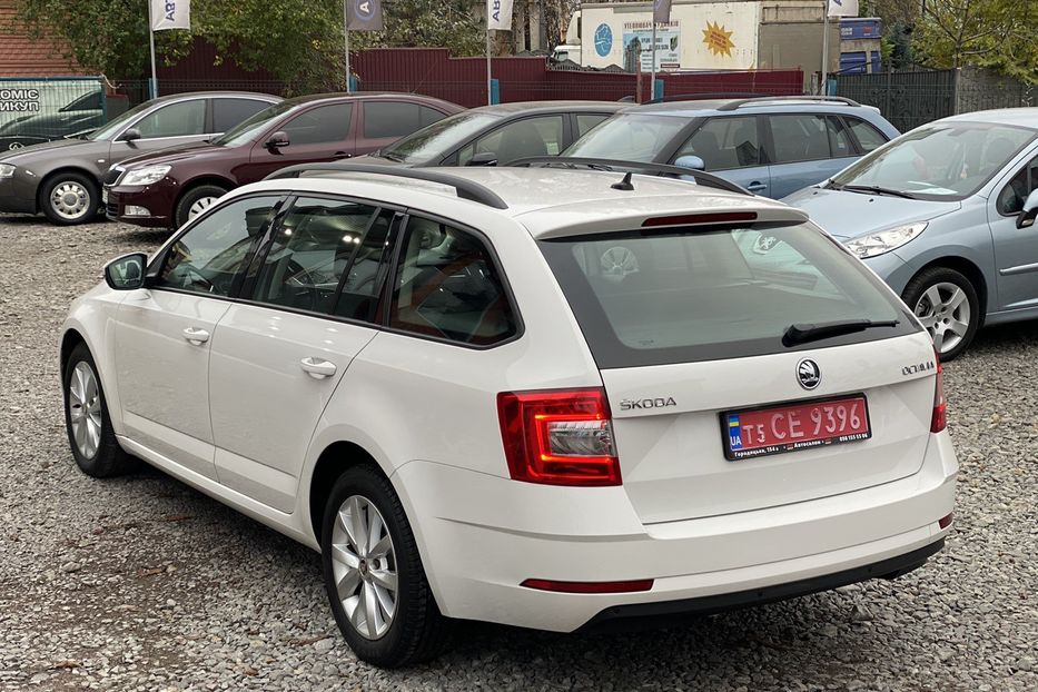 Продам Skoda Octavia A7 Full Led 2017 года в Львове