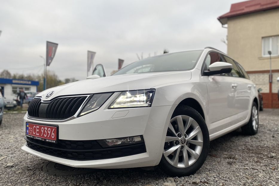 Продам Skoda Octavia A7 Full Led 2017 года в Львове