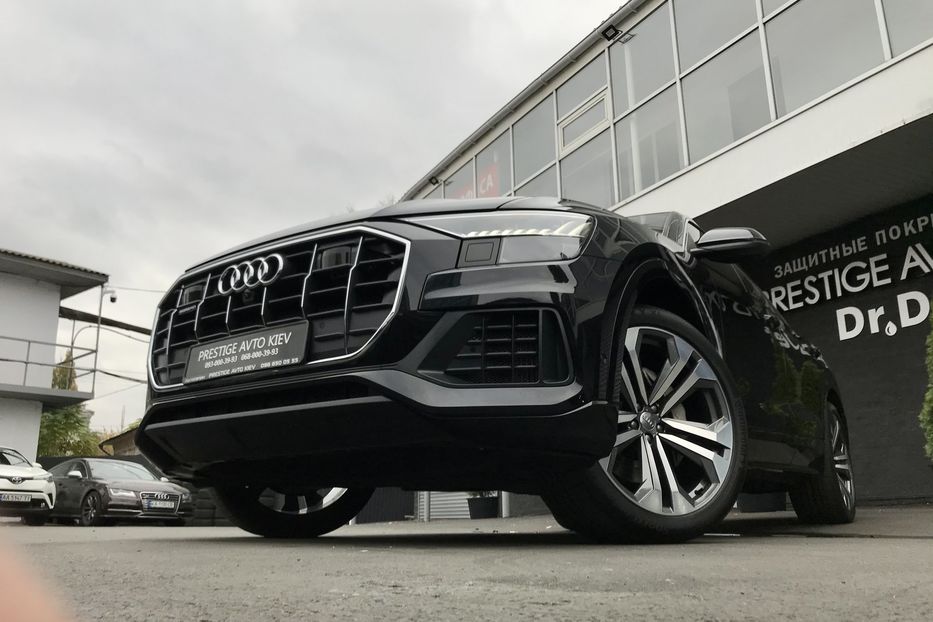 Продам Audi Q8 55 TFSI Quattro Официал 2019 года в Киеве