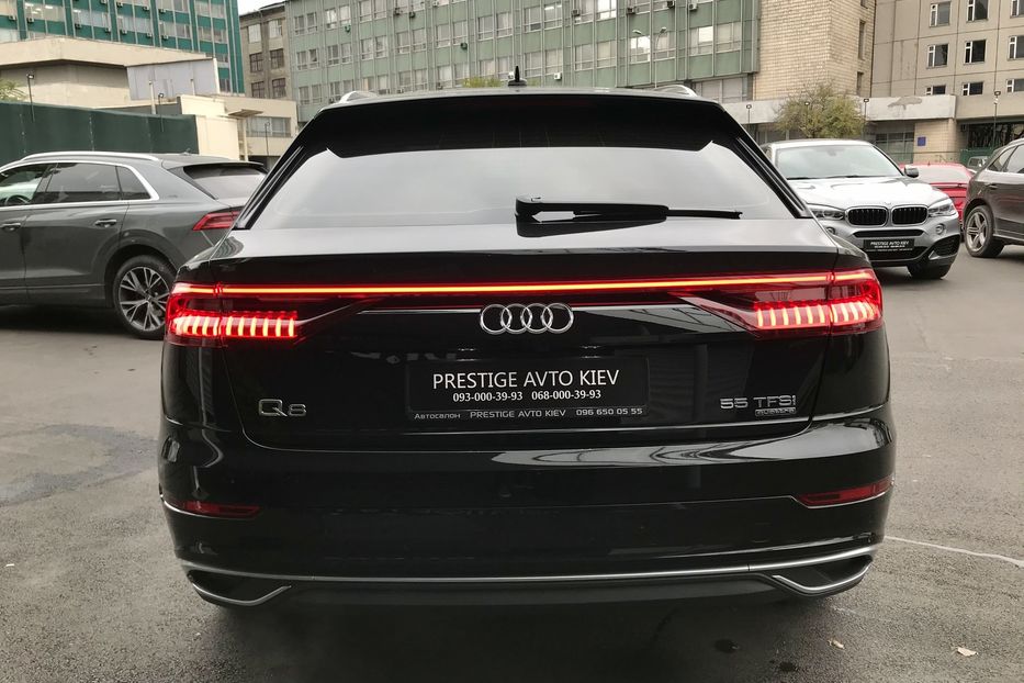 Продам Audi Q8 55 TFSI Quattro Официал 2019 года в Киеве