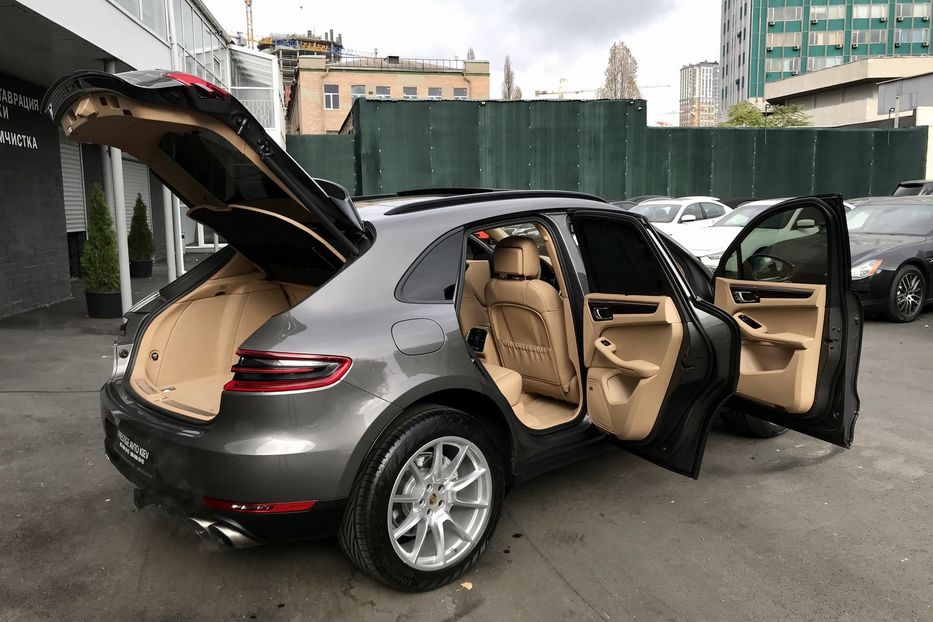 Продам Porsche Macan S 2015 года в Киеве