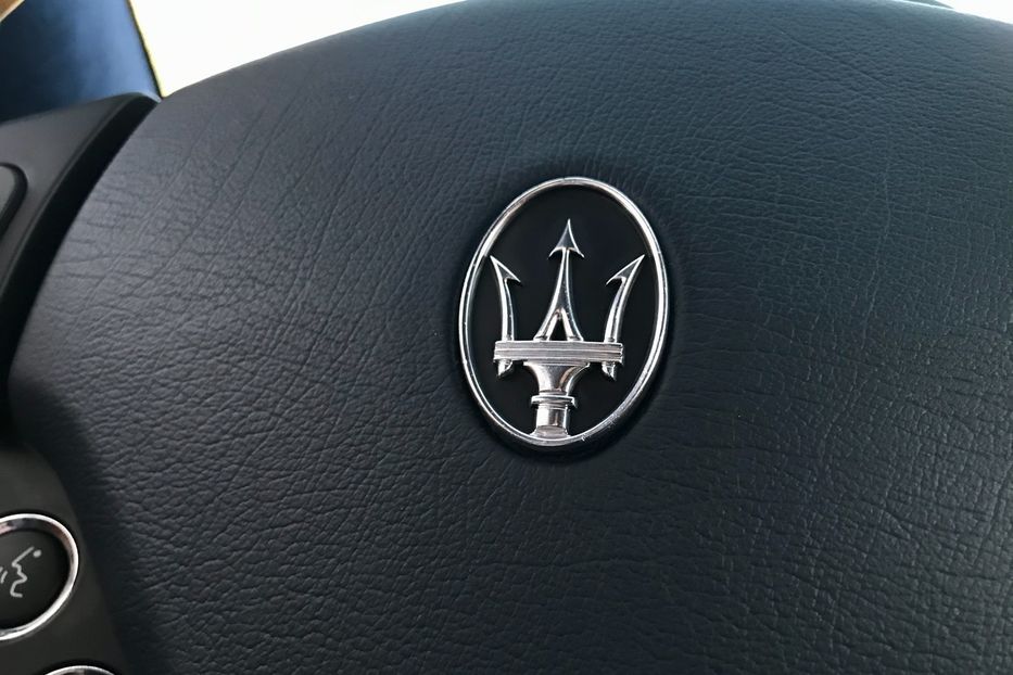 Продам Maserati GranTurismo Официал 2008 года в Киеве