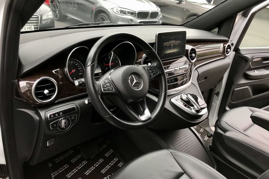 Продам Mercedes-Benz V-Class V-250 Avantgarde Edition 2014 года в Киеве