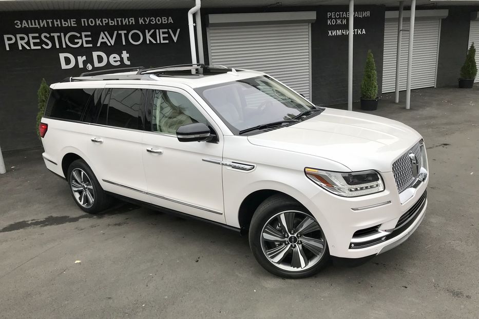 Продам Lincoln Navigator 2018 года в Киеве