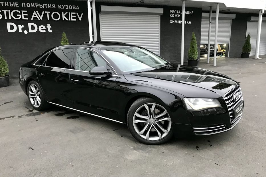 Продам Audi A8 L FSI 2011 года в Киеве