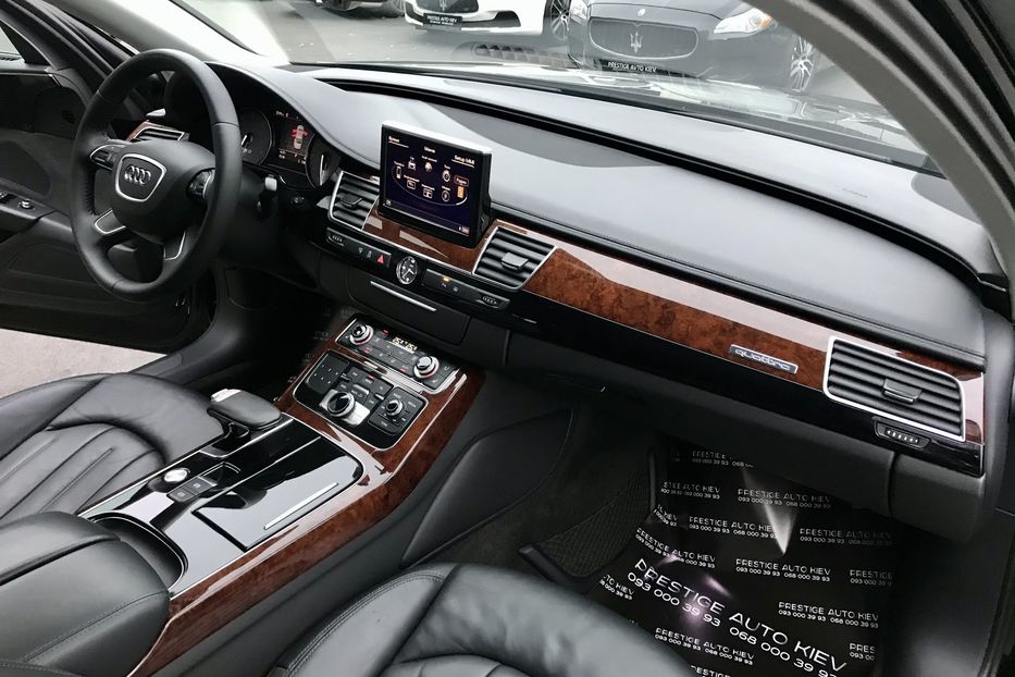 Продам Audi A8 L FSI 2011 года в Киеве