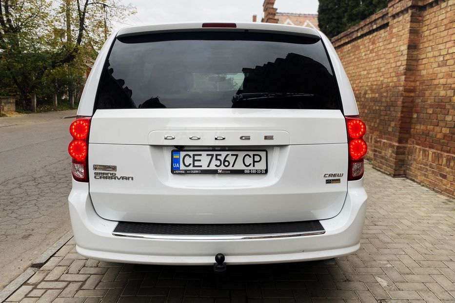 Продам Dodge Grand Caravan CREW 2017 года в Черновцах