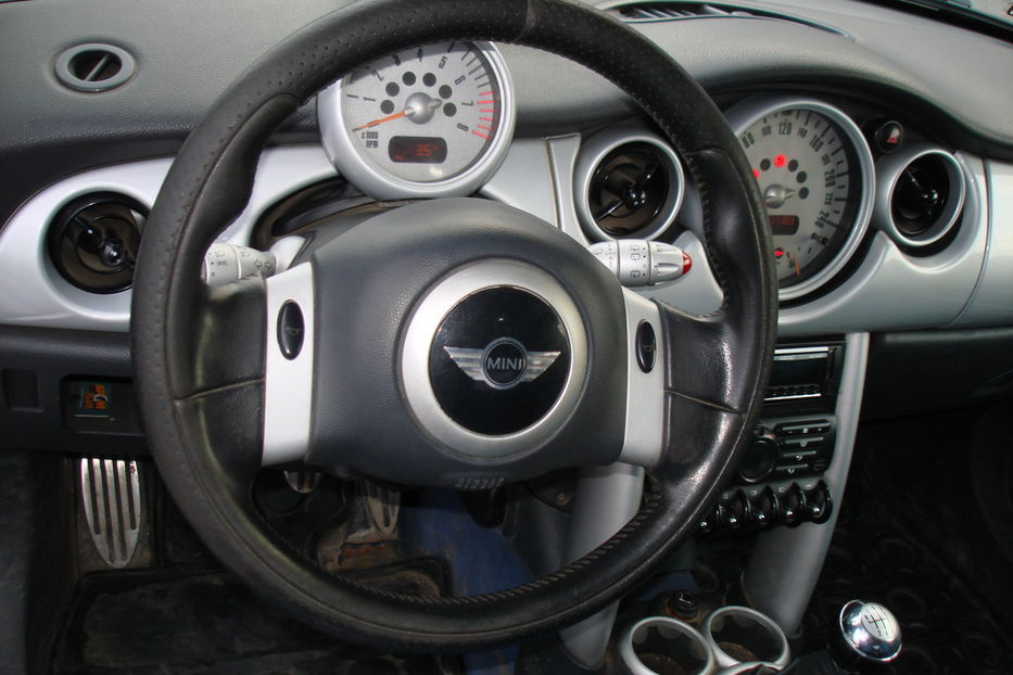 Продам MINI Cooper S 2003 года в Николаеве