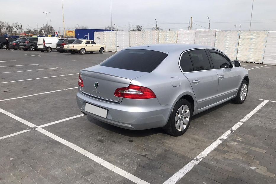 Продам Skoda Superb 2012 года в Николаеве