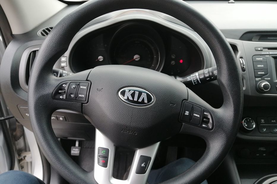 Продам Kia Sportage 2012 года в Одессе