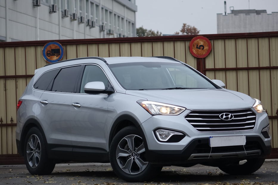 Продам Hyundai Santa FE 7 mest 3.3  2016 года в Одессе