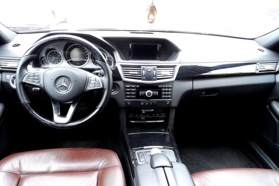 Продам Mercedes-Benz E-Class E 350 OFICIAL Full 4x4  2011 года в Днепре