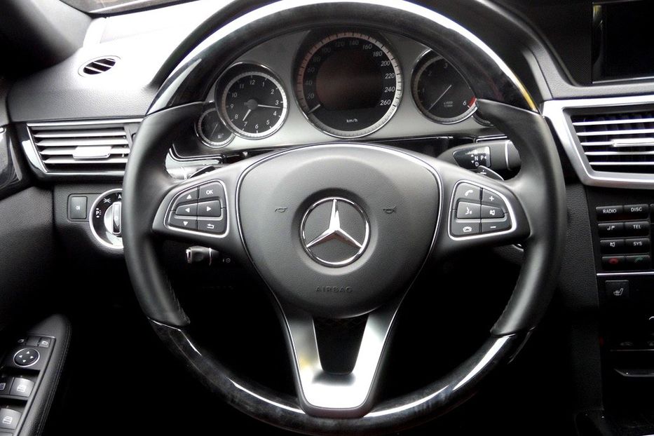 Продам Mercedes-Benz E-Class E 350 OFICIAL Full 4x4  2011 года в Днепре