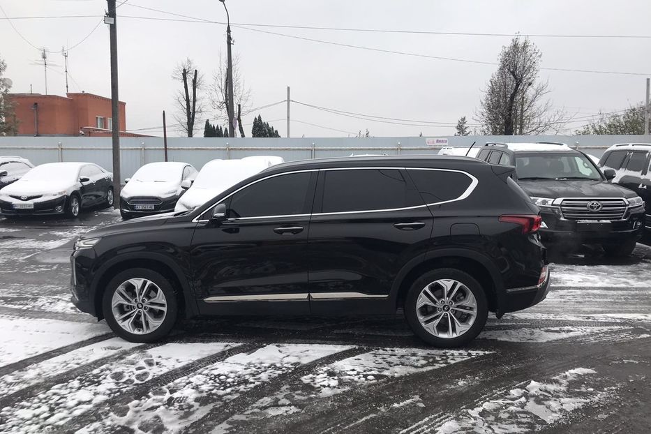 Продам Hyundai Santa FE Top Navi+ Panorama 2019 года в Киеве