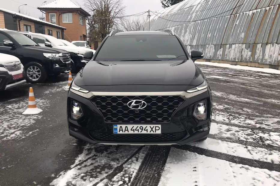 Продам Hyundai Santa FE Top Navi+ Panorama 2019 года в Киеве