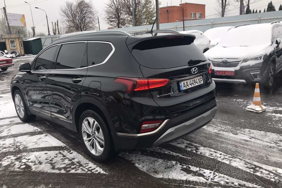 Продам Hyundai Santa FE Top Navi+ Panorama 2019 года в Киеве