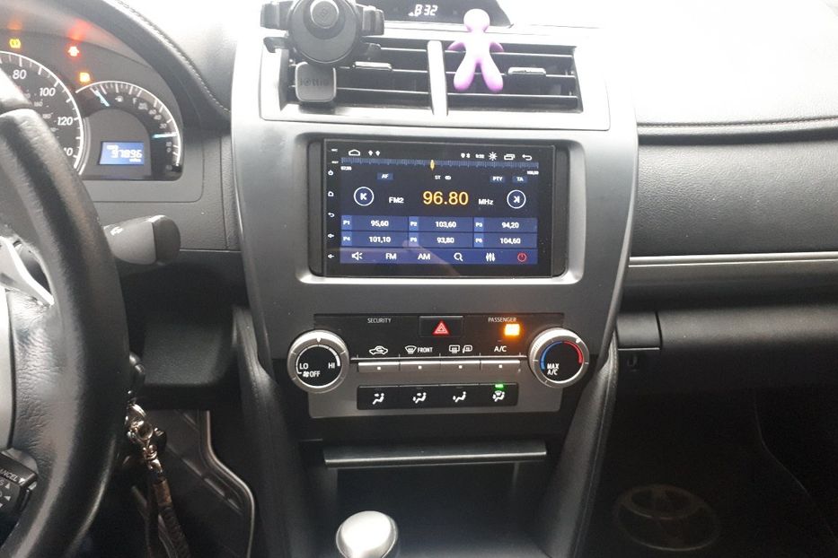 Продам Toyota Camry 2.5 SE 2014 года в Киеве