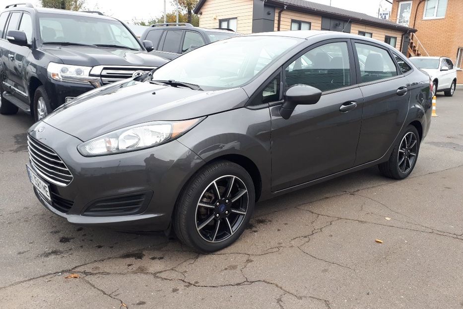 Продам Ford Fiesta SE 1.6 2017 года в Киеве