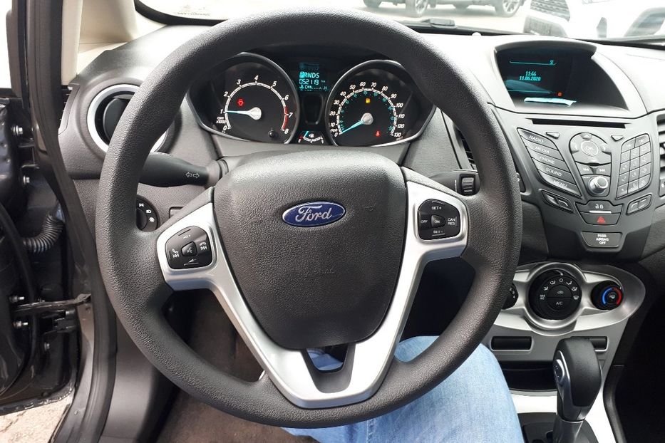 Продам Ford Fiesta SE 1.6 2017 года в Киеве