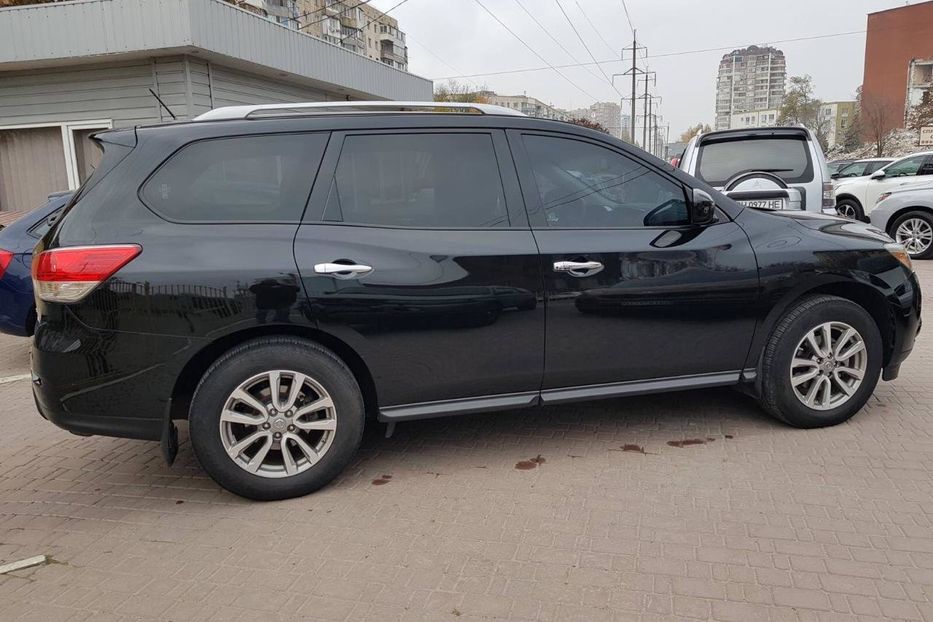 Продам Nissan Pathfinder SV AWD 2015 года в Одессе