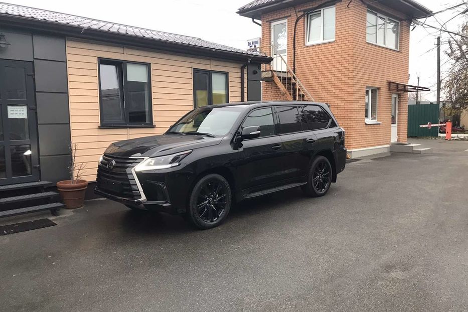 Продам Lexus LX 450 Black Executive Edition 2021 года в Киеве