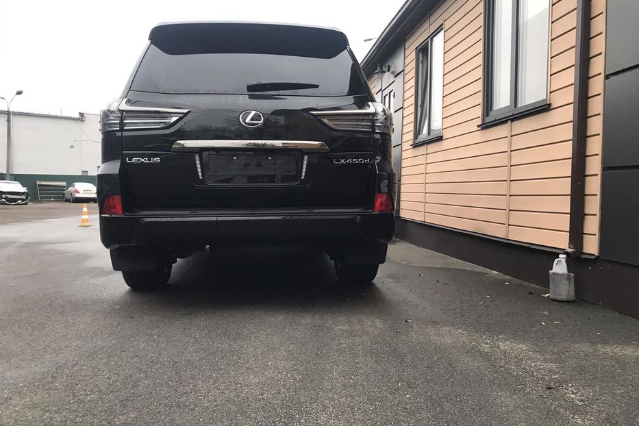 Продам Lexus LX 450 Black Executive Edition 2021 года в Киеве