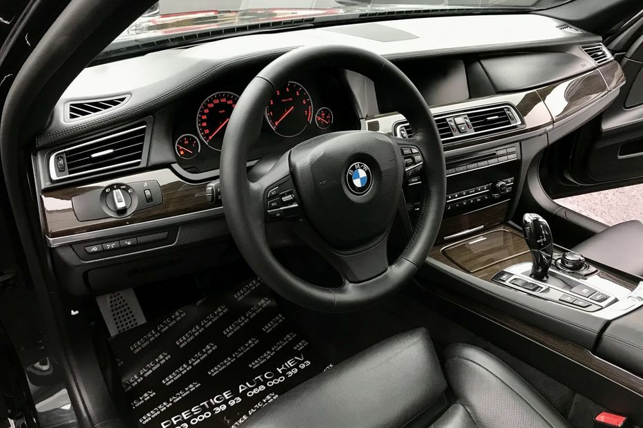 Продам BMW 750 iX 2011 года в Киеве