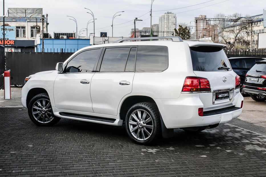 Продам Lexus LX 570 Premium 2011 года в Киеве