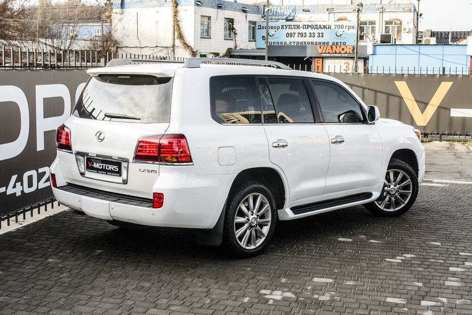 Продам Lexus LX 570 Premium 2011 года в Киеве