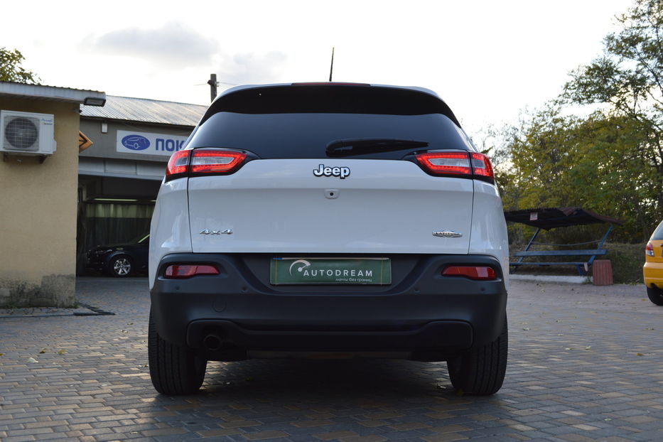 Продам Jeep Cherokee Latitude 4X4 2016 года в Одессе