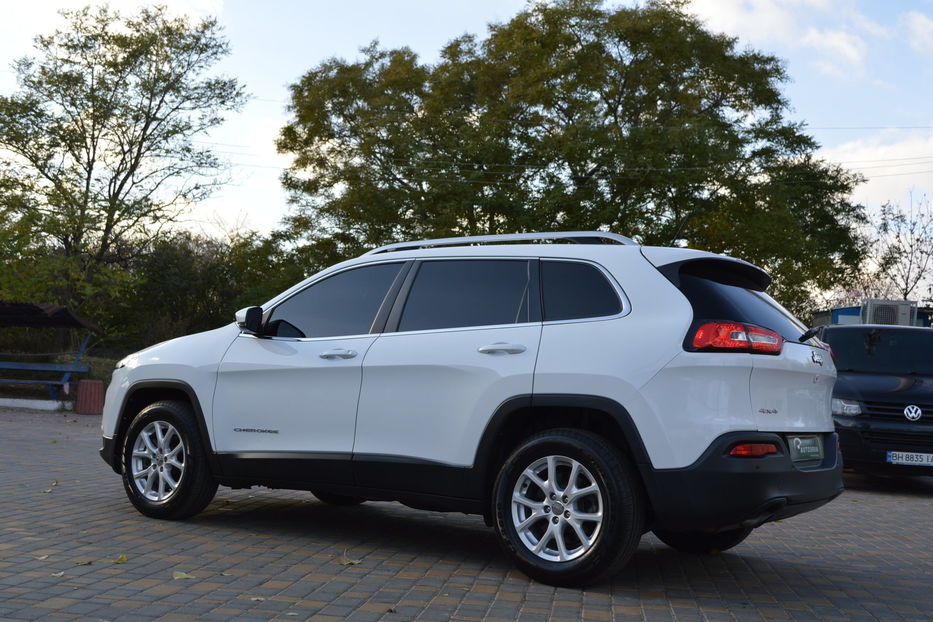 Продам Jeep Cherokee Latitude 4X4 2016 года в Одессе