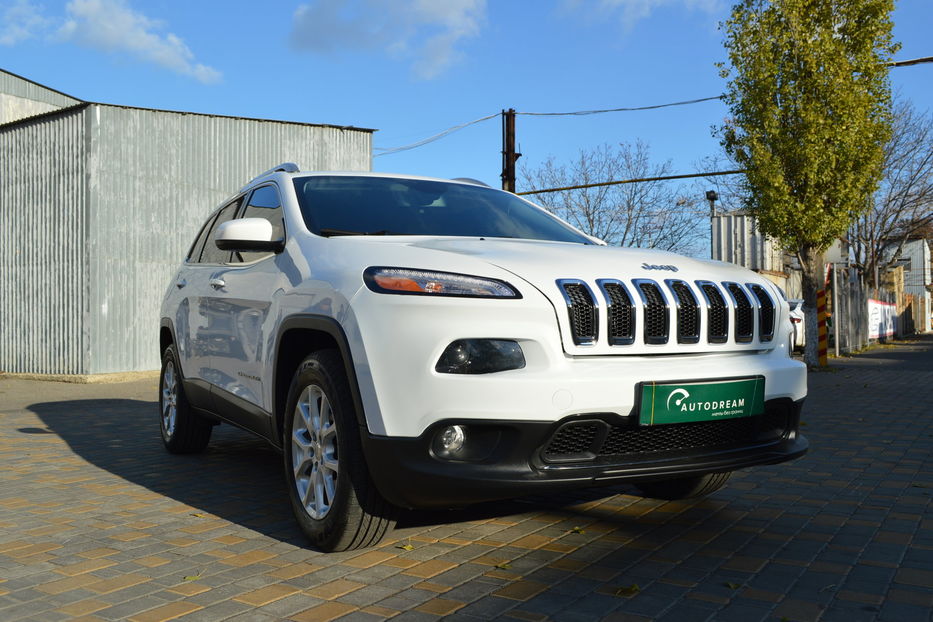 Продам Jeep Cherokee Latitude 4X4 2016 года в Одессе