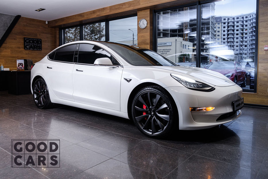 Продам Tesla Model 3 Perfomance 2019 года в Одессе