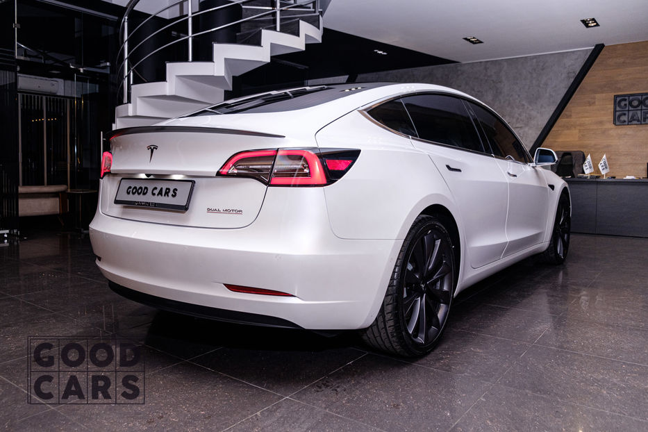 Продам Tesla Model 3 Perfomance 2019 года в Одессе