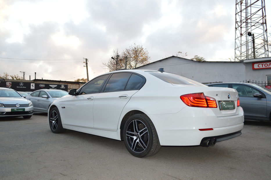 Продам BMW 528 i 2012 года в Одессе