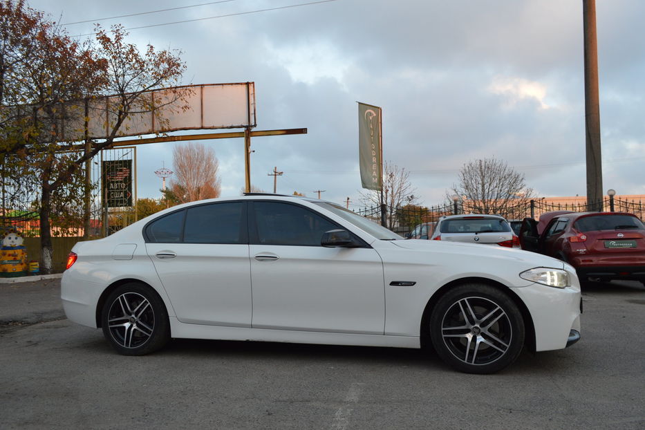 Продам BMW 528 i 2012 года в Одессе