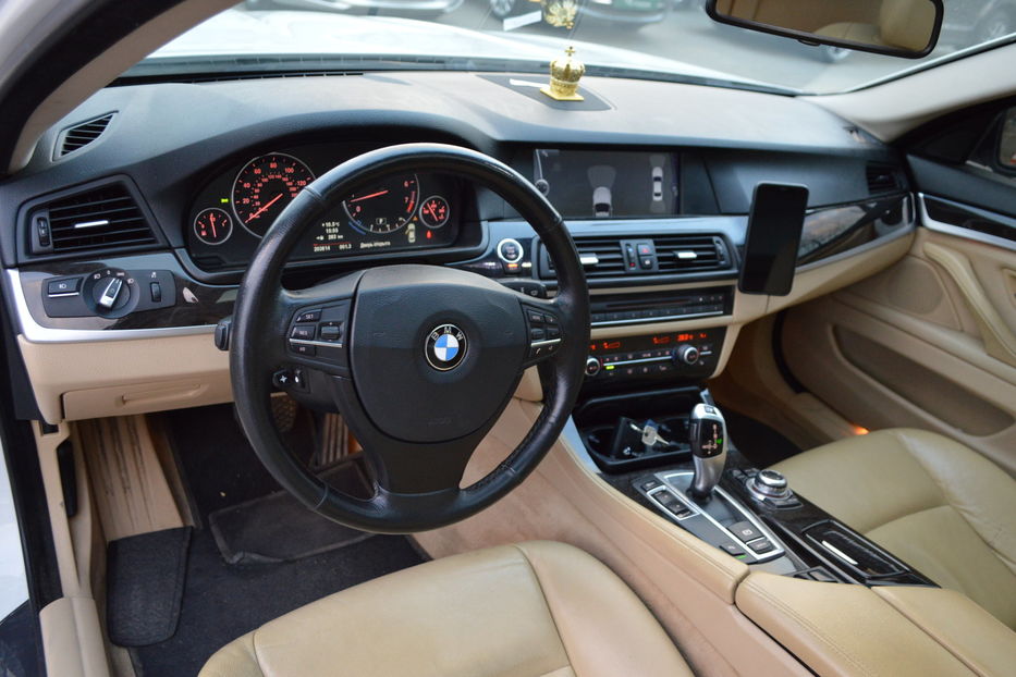 Продам BMW 528 i 2012 года в Одессе