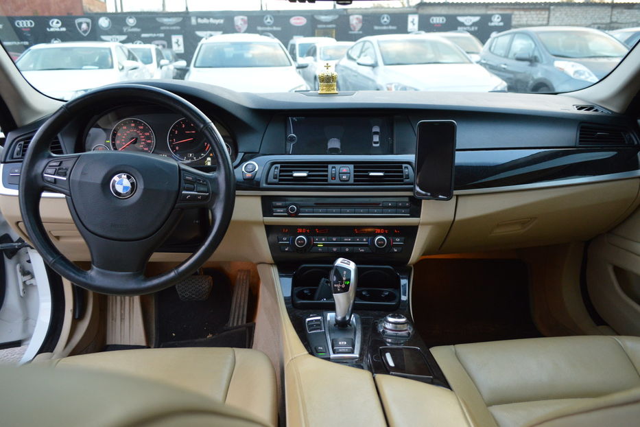 Продам BMW 528 i 2012 года в Одессе