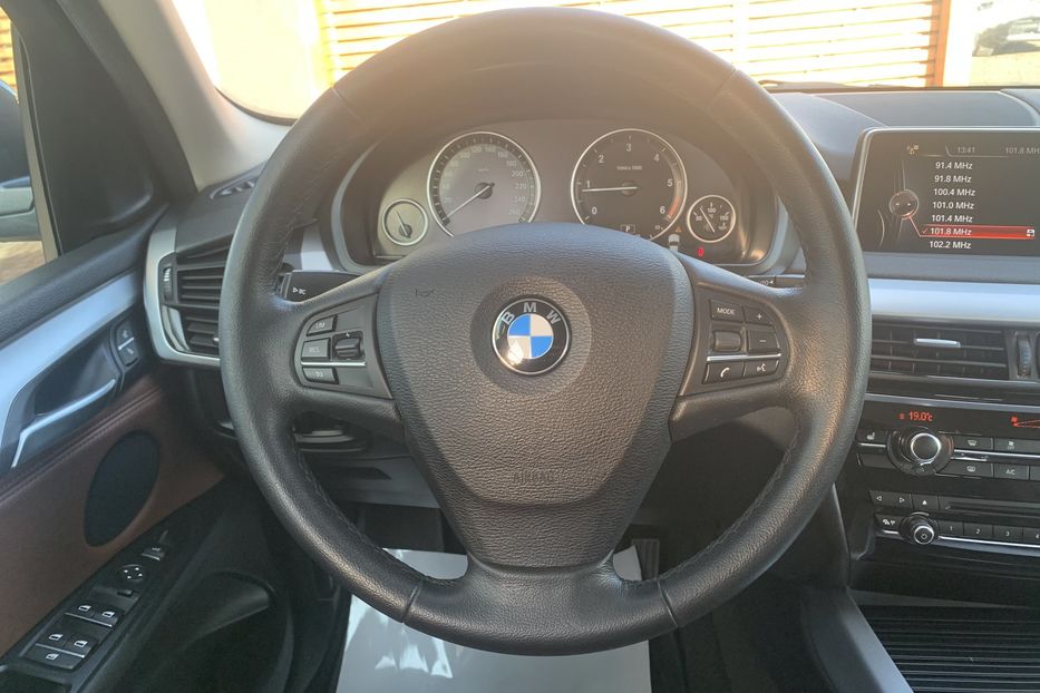 Продам BMW X5 2016 года в Одессе