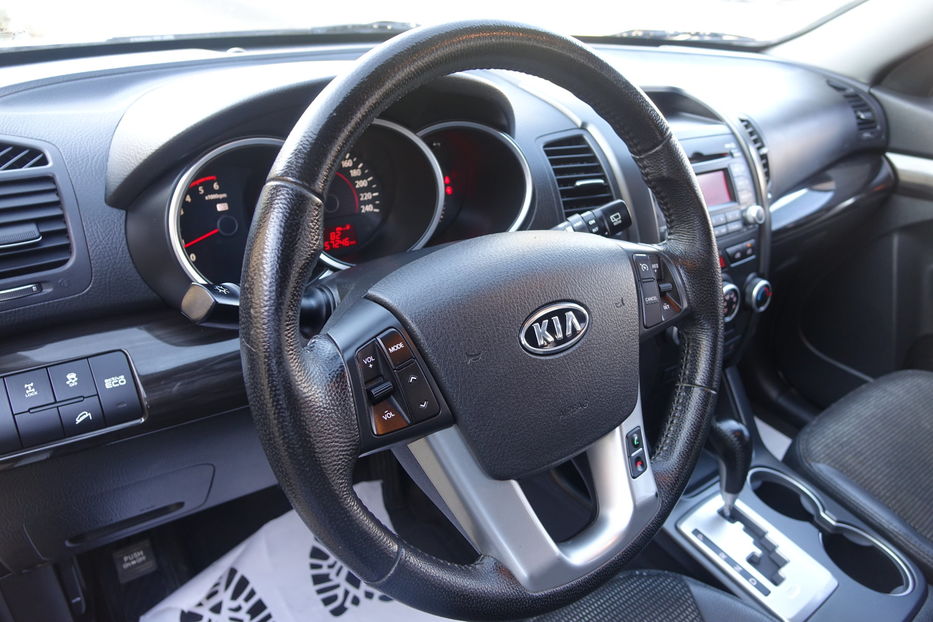 Продам Kia Sorento AWD DIESEL 2011 года в Одессе