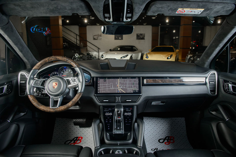 Продам Porsche Cayenne 2018 года в Одессе