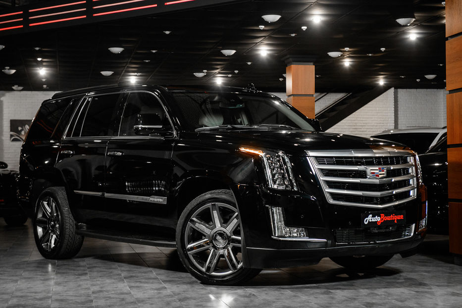 Продам Cadillac Escalade 2015 года в Одессе