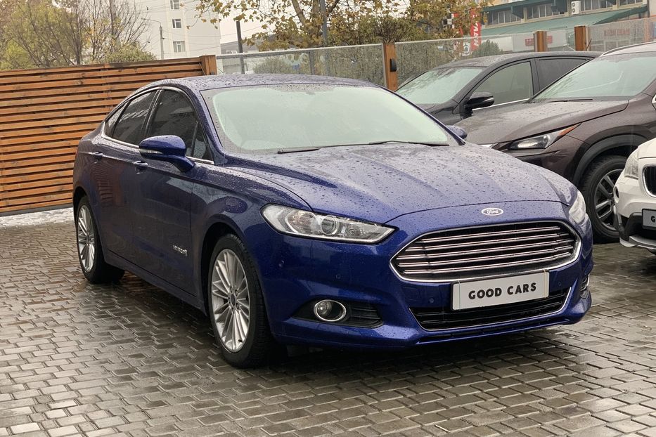 Продам Ford Fusion hybrid 2015 года в Одессе