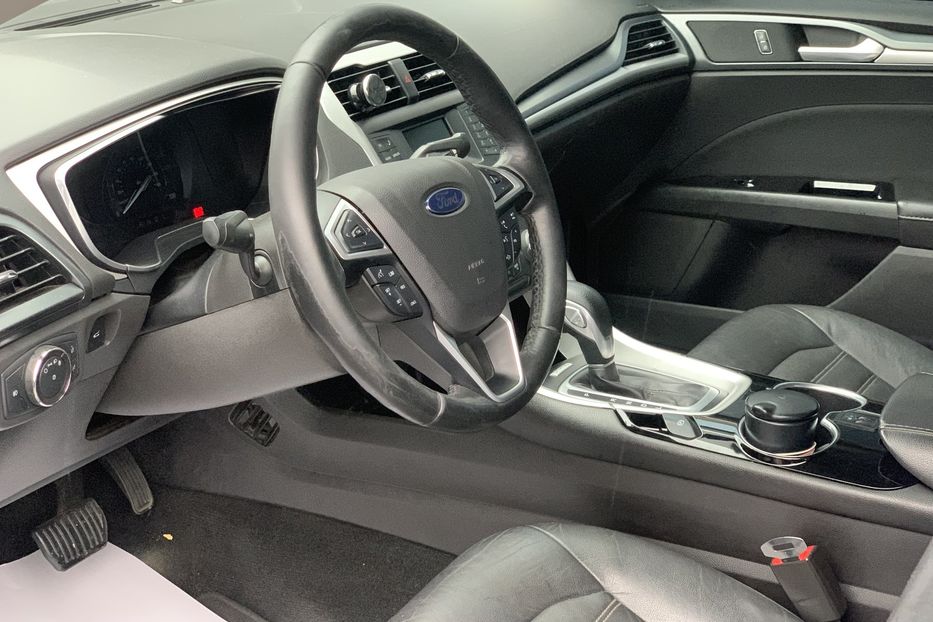 Продам Ford Fusion hybrid 2015 года в Одессе