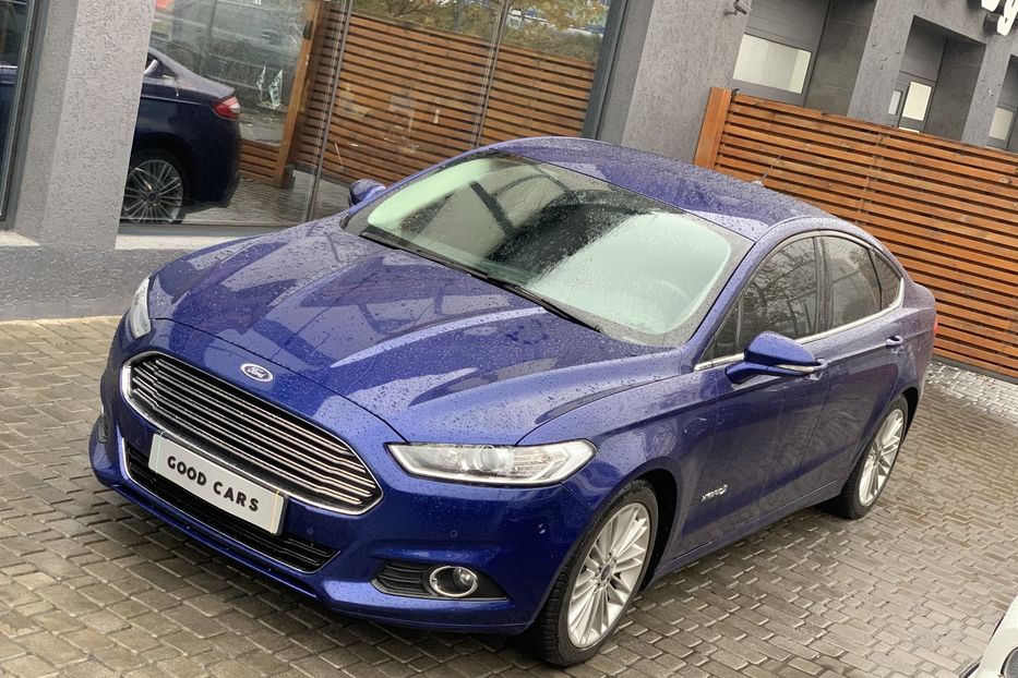 Продам Ford Fusion hybrid 2015 года в Одессе