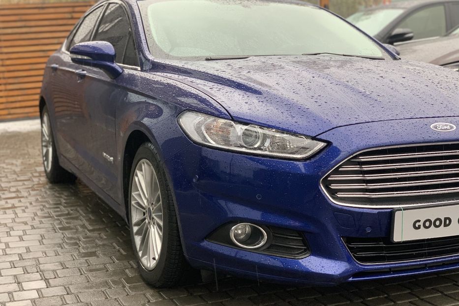 Продам Ford Fusion hybrid 2015 года в Одессе