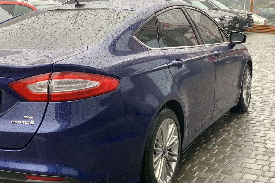 Продам Ford Fusion hybrid 2015 года в Одессе